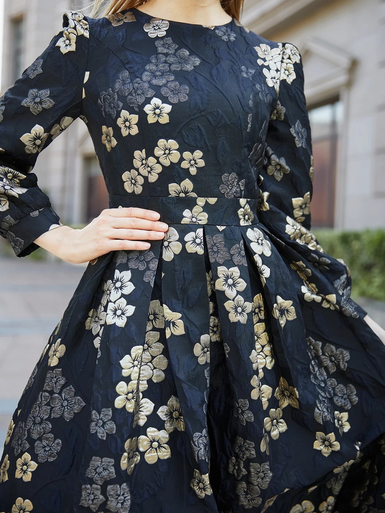 Full-Length Jacquard Abaya Robe – Party & Formal Wear