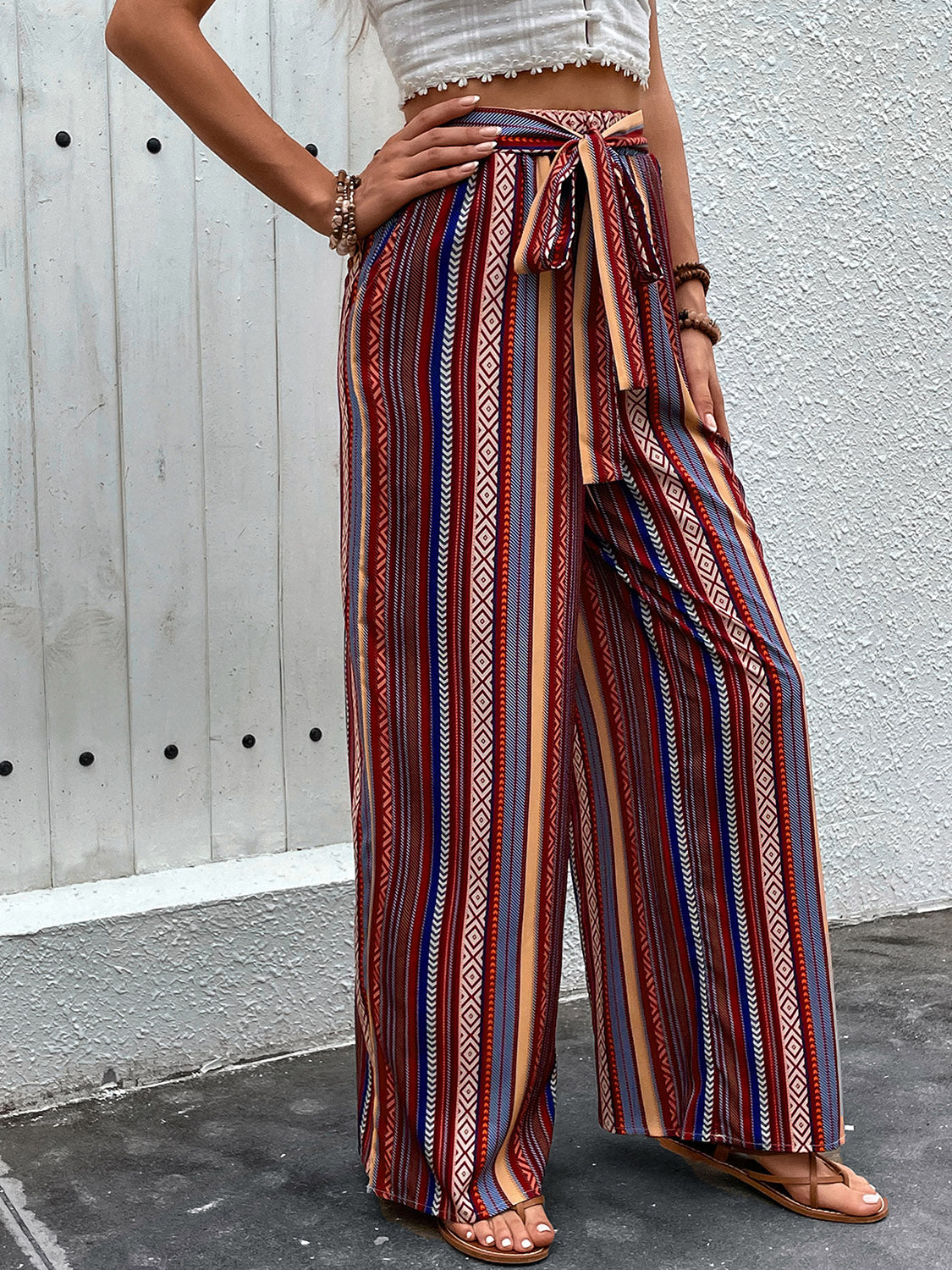 Balqa Geometric Wide Leg Pants