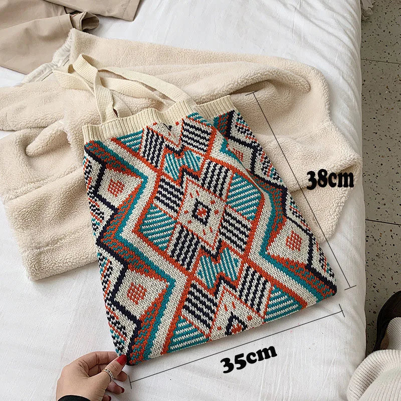 Um Qais Vibes - Woolen Tote Bag