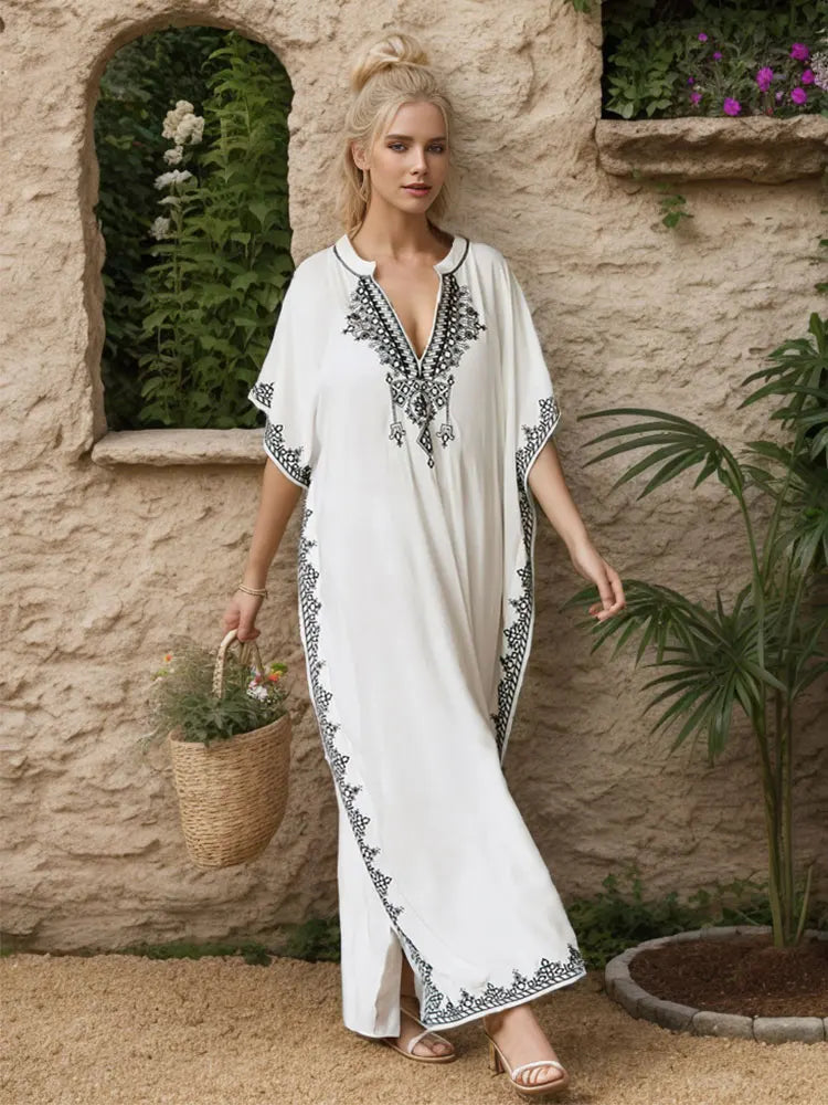 Saharan Sands Embroidered Kaftan: Mauritanian Mirage