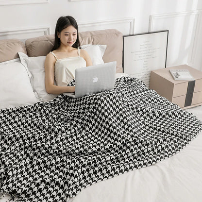 Kufeyeh Serenity Throw