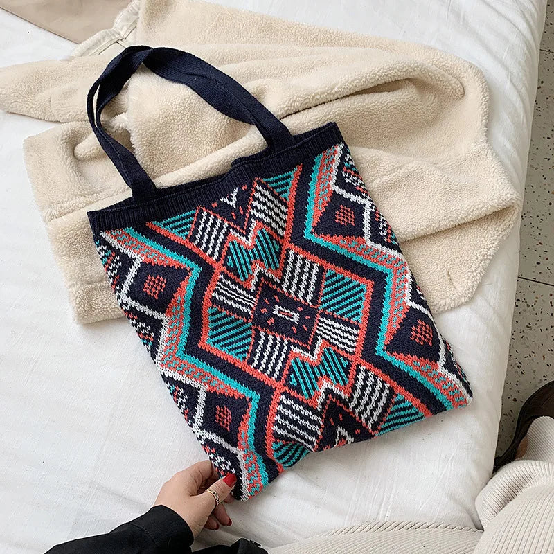 Um Qais Vibes - Woolen Tote Bag