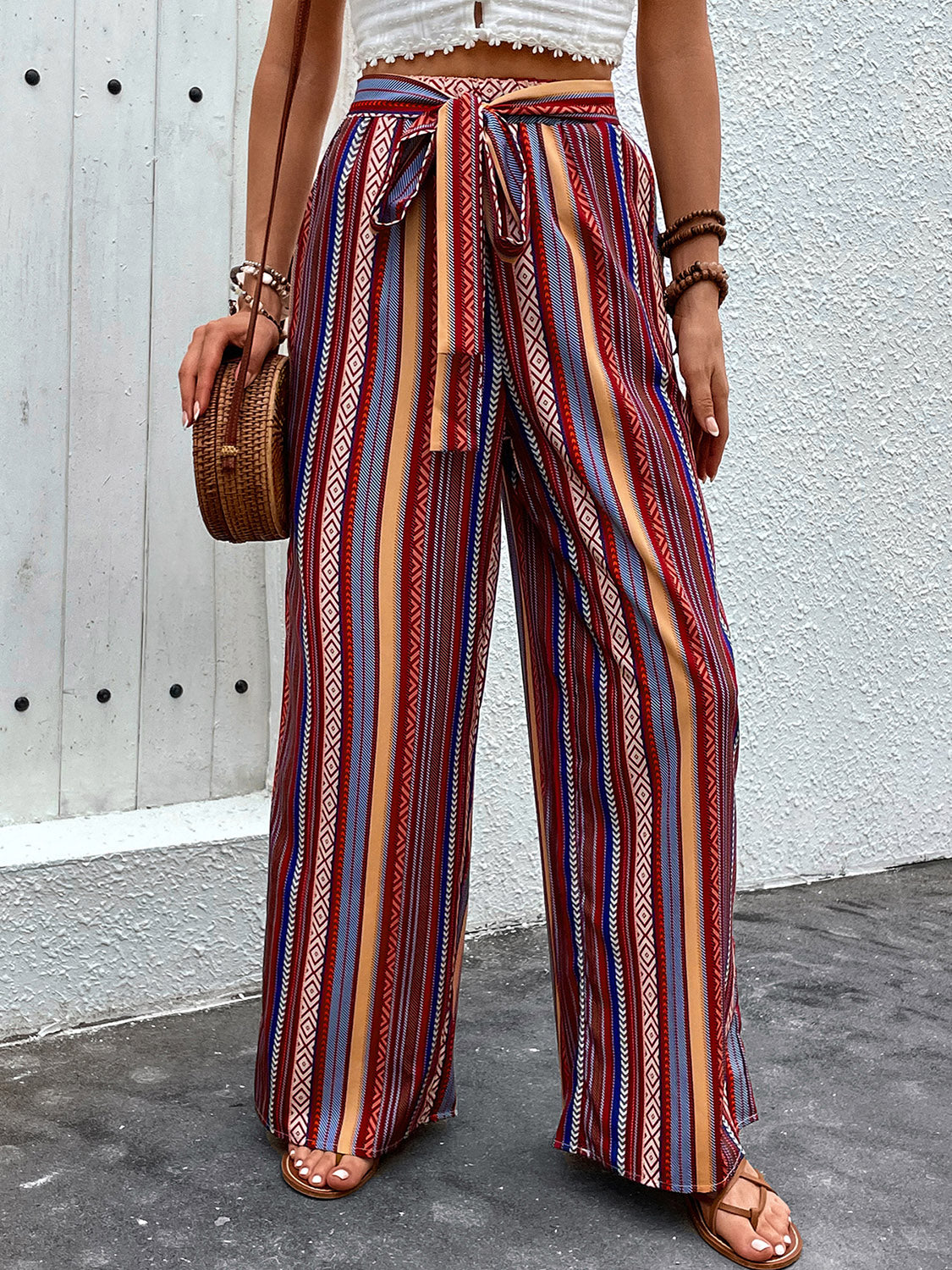 Balqa Geometric Wide Leg Pants