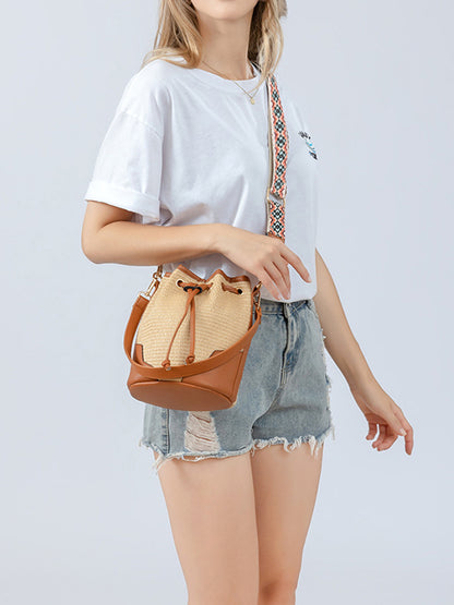 Al-Jafr Heritage | Straw Braided Adjustable Strap Bucket Bag