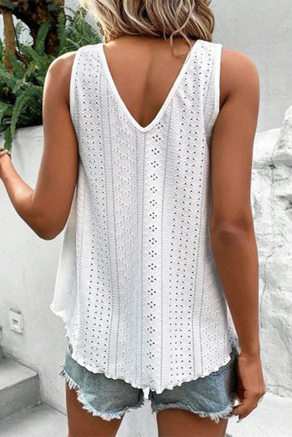 Casablanca Lace Crochet V-Neck Loose Tank Top